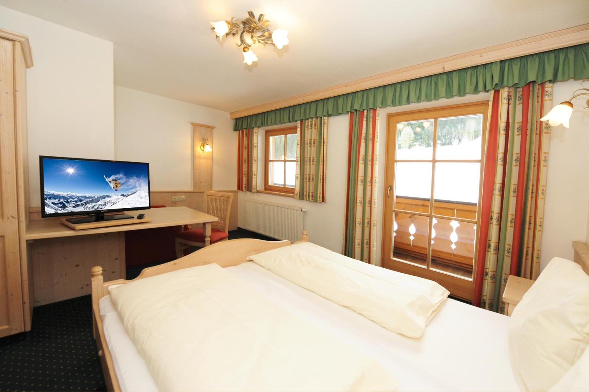Hotel Riederhof Leogang Esterno foto